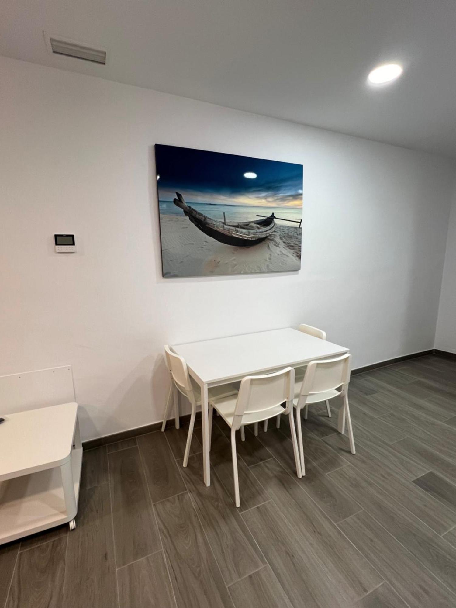 Apartamentos Montalvo Metropolis A Торемолинос Екстериор снимка