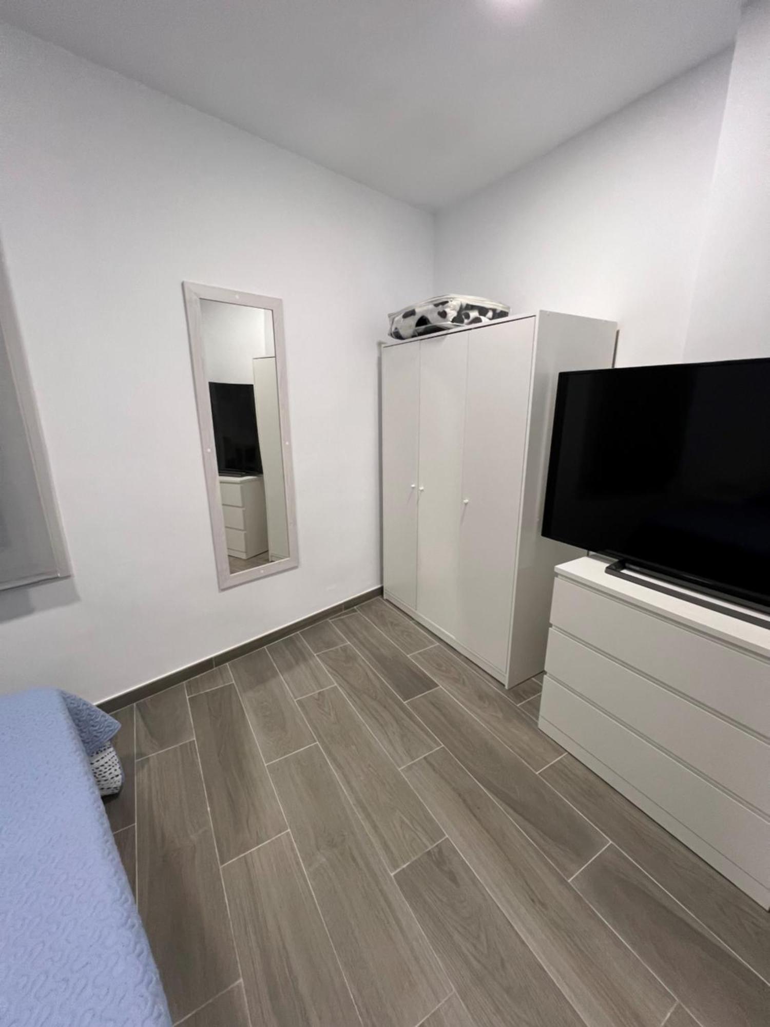 Apartamentos Montalvo Metropolis A Торемолинос Екстериор снимка