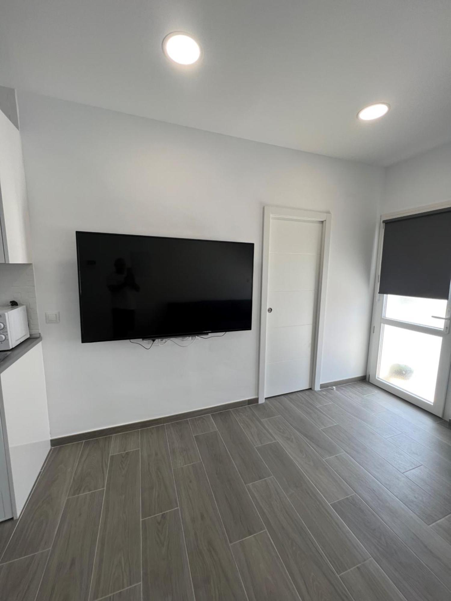 Apartamentos Montalvo Metropolis A Торемолинос Екстериор снимка